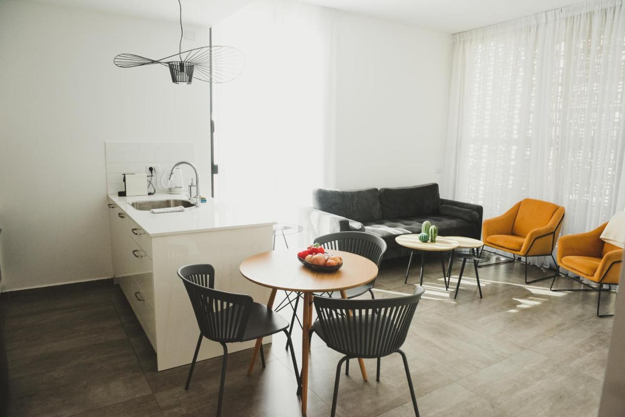 The Rambam Residence - By Localz Group Tel Aviv Eksteriør bilde